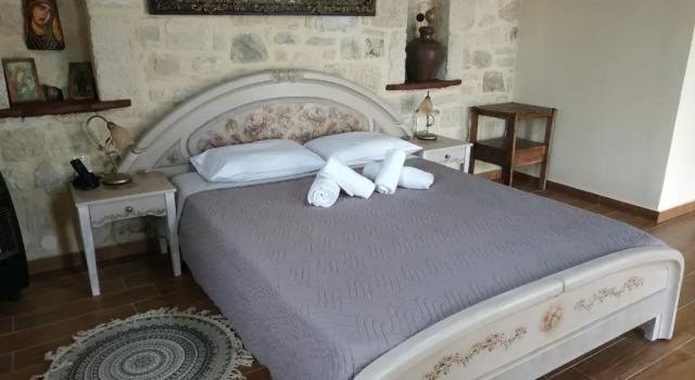 Коттедж с 2 комнатами Amazing Stone Villas