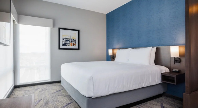 Люкс c 1 комнатой Hyatt Place San Carlos