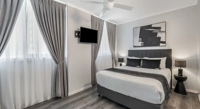 Номер Superior Meridian Alex Beach Apartments