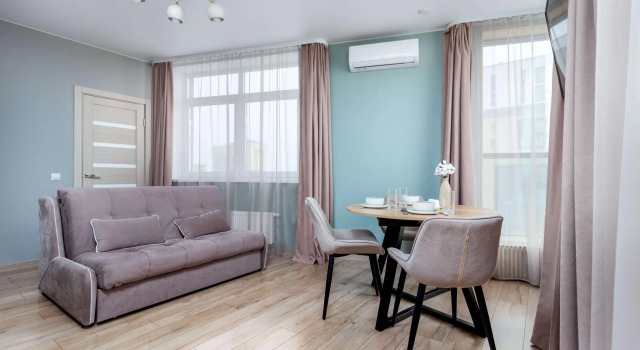 Apartments on the Rue Hervier, Prenota Appartamento Tjumen' 