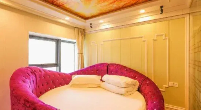 Shenyang Yuyi Theme Hotel, Book Hotel Shenhe 
