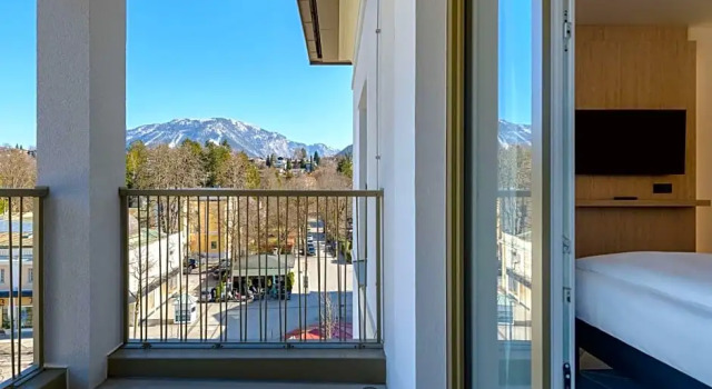 Номер Comfort с балконом ibis Styles Bad Reichenhall