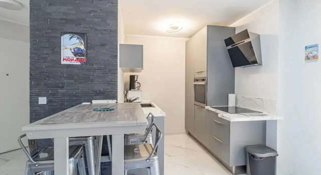 Beautiful Apartment With Pool Near Monaco