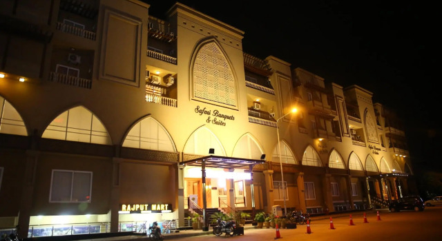 Safari Club 4, Buchen Sie Hotel Rawalpindi Islamabad