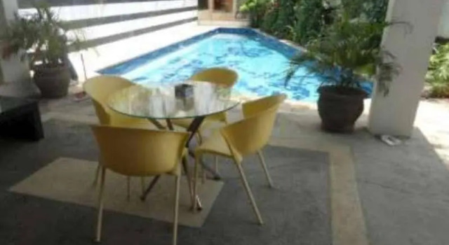 Intan Mutiara Seminyak Villa, Book Villa Hotels in Mas with Parking, Parking