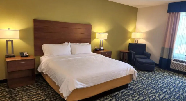 Номер Standard Holiday Inn Express & Suites Midland South I-20 by IHG