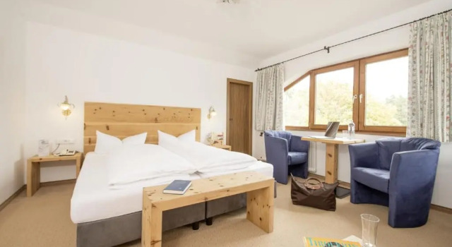 Трёхместный номер Standard Hotel Maximilian