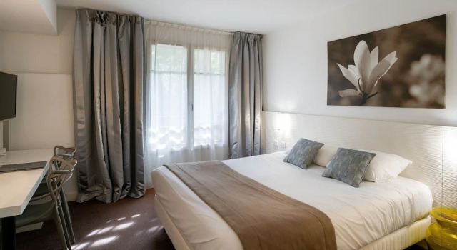Hôtel Miléade Les Pléïades La Baule, Забронировать Отель Отели в центре Ла-Боль с завтраком, отели в центре Ла-Боль с завтраком