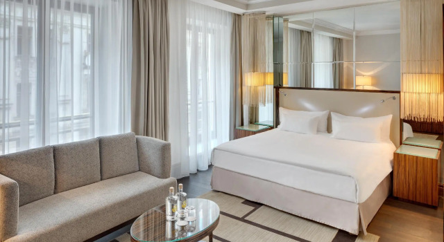 Presidential Doppel Suite Almanac X Alcron Prague
