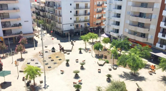 Студия с балконом Apartamentos Albertos