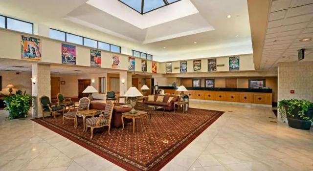 Hotel Fort Wayne, Book Hotel Fort Wayne Indiana