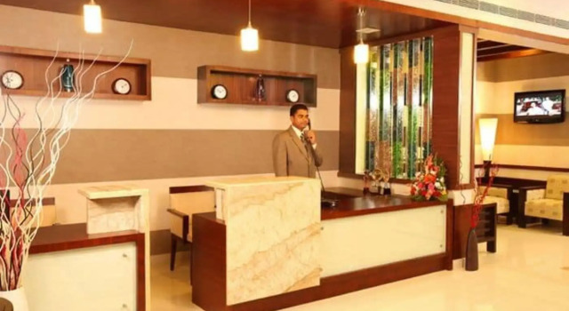 Hotel Vettikattu Plaza, Забронировать Отель Коттаям штат Керала