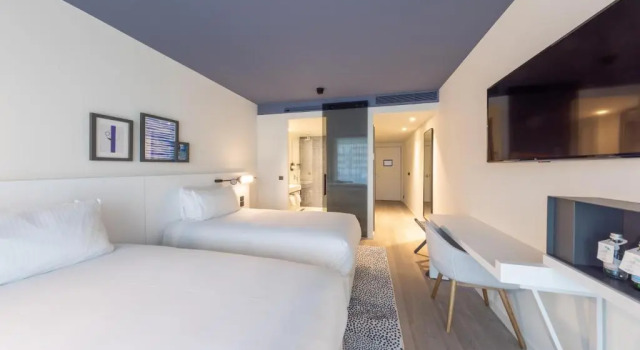 Двухместный номер Standard с видом на город Hotel Indigo Cagnes-sur-Mer by IHG
