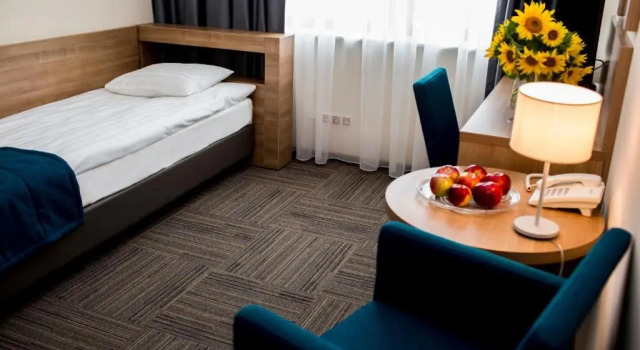 Трёхместный номер Standard Hotel Meeting