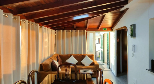 Rochinha House