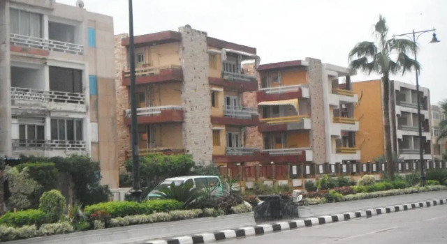 Апартаменты с 2 комнатами с балконом Maamoura Armed Forces Apartments