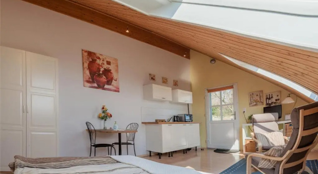 Domaine Beauregard, Boek Hotel Essertines sur Rolle 