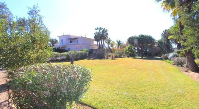 Вилла Casa Andre - 4 Bedroom Villa - Large Gardens - Perfect for Families