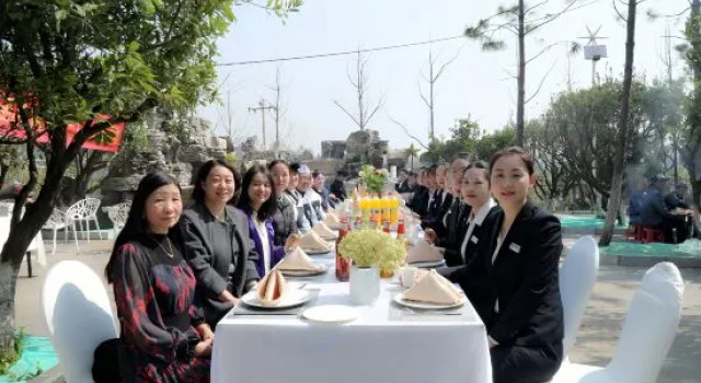 Yuhotel Kunming Northeast, Buchen Sie Hotel Songming Yunnan