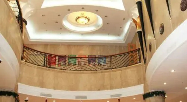 Shenyang Kongguan Hotel, Boek Hotel Shenhe Shenyang
