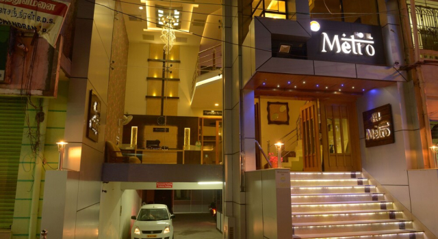 Hotel Metro, Varaa Hotelli Kumbakonam 