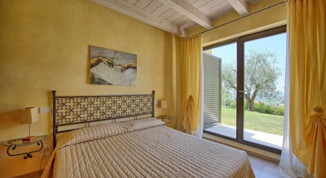 Вилла с 2 комнатами Villa Casa Lucia by PosarelliVillas