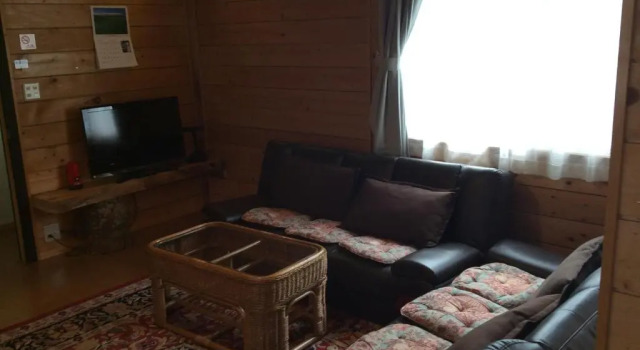 Коттедж c 1 комнатой Woody Life