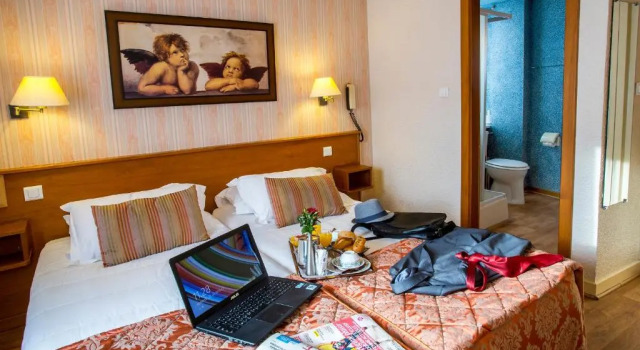 Номер Standard Logis Hôtel Restaurant La Tête Des Faux