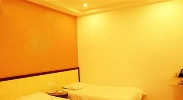 Dalian Jiujiu Fashion Hotel, Prenota Hotel Shahekou District 