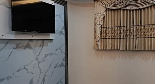 Номер Comfort Hostal Kapital City
