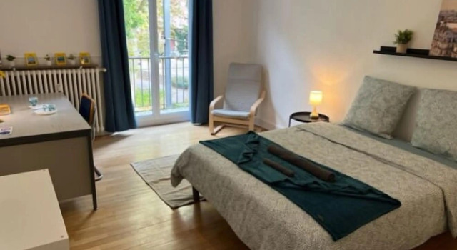 Chambres privées Private room, Varaa Hotelli Mulhouse Haut-Rhin