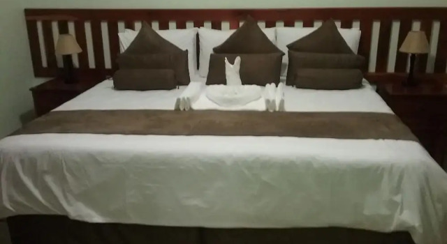 Семейные апартаменты c 1 комнатой Masikiro Self-Catering Units