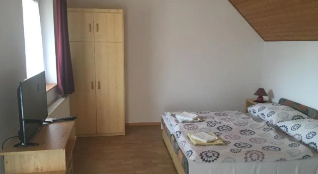 Apartman Balzs, Book Lejlighed Hoteller i Western Transdanubia med parkering, Parkering