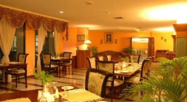 Grand Puri, Book Hotel Hoteller i Kupang med pool, Swimmingpool