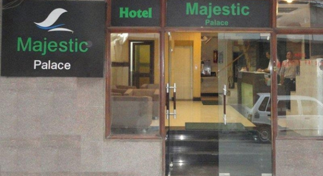 Hotel  Majestic Palace, Забронировать Отель Отели Нью-Дели с парковкой, Парковка