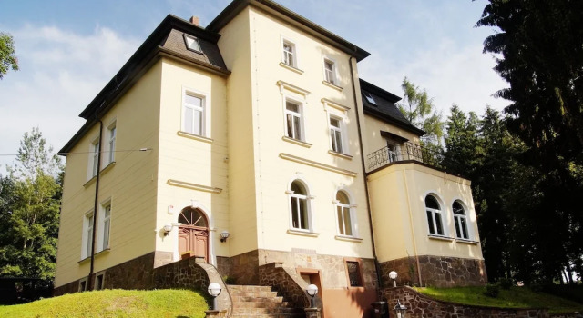 Parkhotel Muldental, Buchen Sie Hotel 3-Sterne-Hotels in Colditz, 3*