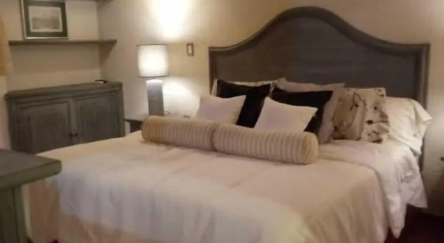 Двухместный полулюкс с балконом Mesón de la Merced Hotel Boutique, Patio & Spa