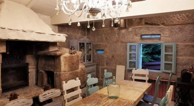 Exotic Mansion in A Lama with Private Pool near Beaches, Réserver Hôtel A Lama Galice