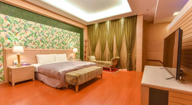 Номер Superior Purple Garden Motel