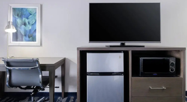 Четырёхместный номер Premium Garner Hotel Longview South by IHG