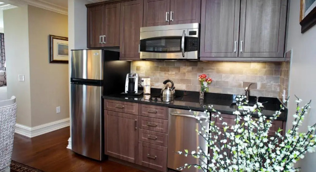 Студия Guest House at Norwalk Inn