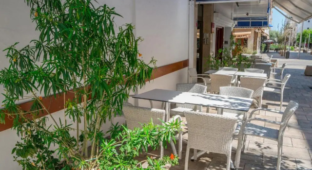 Apartments Niko, Забронировать Апартаменты/квартира Отели в центре Санта-Эулалия-дель-Рио, в центре