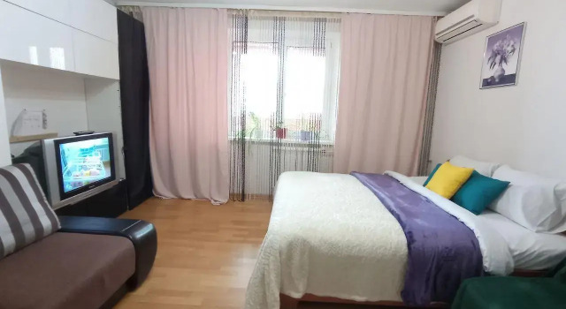 Апартаменты Live in comfort на улице 1-я Коммунистическая