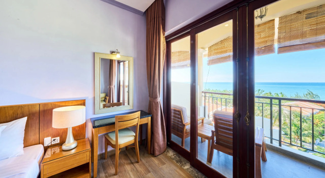 Номер Deluxe с видом на океан Phu Hai Beach Resort & Spa Phan Thiet