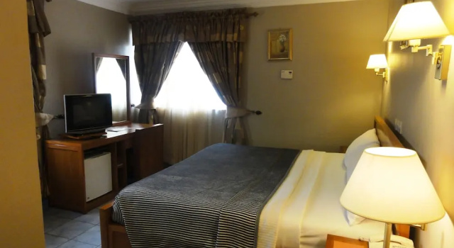 Номер Superior Welcome Centre & Hotels