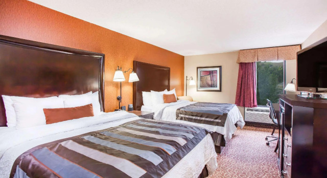 Четырёхместный номер Standard Wingate by Wyndham North Little Rock