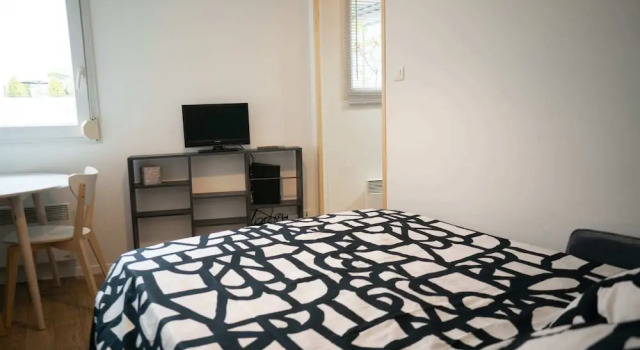 Charming bright studio and design, Rezerwuj Boutique Hotel Hotele butikowe w Rhône, Boutique Hotel