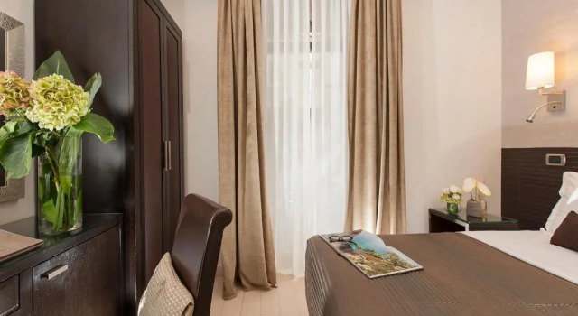 Двухместный номер Comfort Daphne Suites