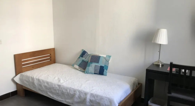 Трёхместный номер Comfort с видом на сад Hôtel La Petite Bohème