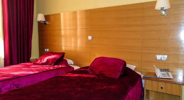 Hotel Les Zianides, Book Hotel Hotels in Tlemcen with Parking, Parking